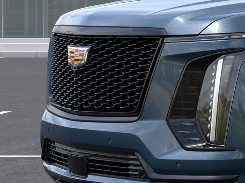 New 2026 Cadillac Escalade Platinum Sport AWD/4WD image 13