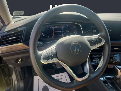 Used 2024 Volkswagen Jetta SEL image 12