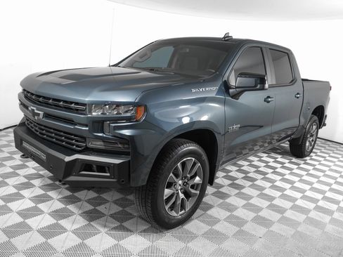 Used 2022 Chevrolet Silverado 1500 RST image 9