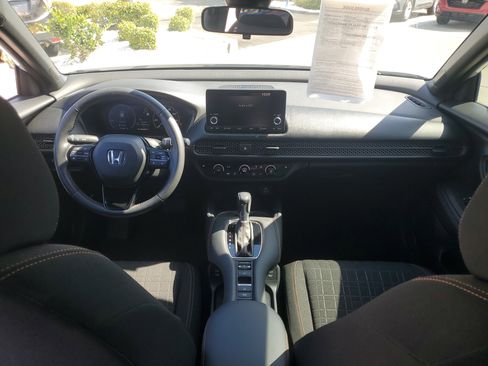 Certified 2024 Honda HR-V Sport image 13