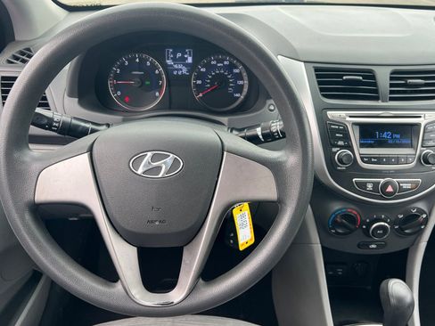 Used 2016 Hyundai Accent SE image 11