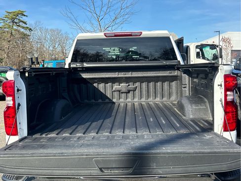 Certified 2024 Chevrolet Silverado 2500 LT AWD/4WD image 25