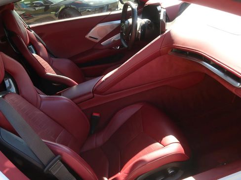 Used 2021 Chevrolet Corvette Stingray Premium Cpe w/ Battery Protection Package RWD image 22