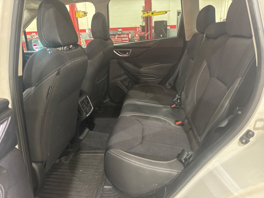 Used 2019 Subaru Forester Premium w/ Popular Package #1 AWD/4WD image 9