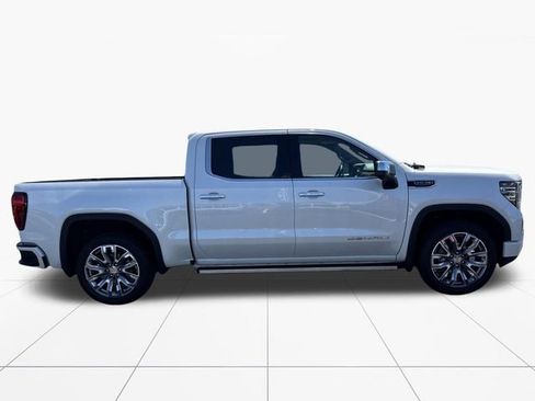 Used 2024 GMC Sierra 1500 Denali w/ Denali Reserve Package AWD/4WD image 7