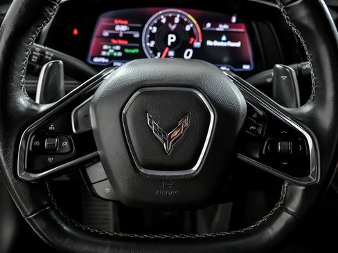 Used 2021 Chevrolet Corvette Stingray Coupe w/ Z51 Performance Package image 26