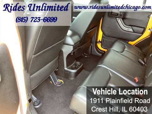 Used 2013 Jeep Wrangler Unlimited Sahara w/ Dual Top Group AWD/4WD image 22