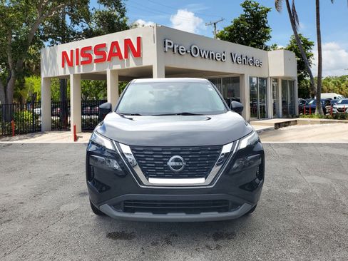 Certified 2023 Nissan Rogue S image 2