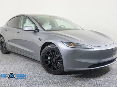 Used 2025 Tesla Model 3 Long Range AWD/4WD image 1