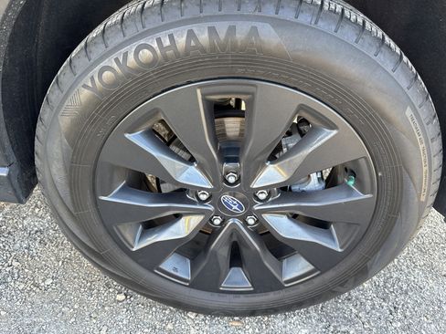 Used 2023 Subaru Outback Onyx Edition image 9