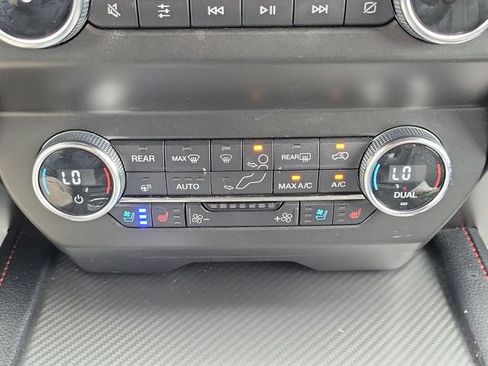 Used 2020 Ford Expedition Limited w/ Equipment Group 303A RWD image 29