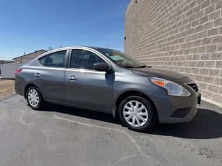 Used 2016 Nissan Versa SV video 1