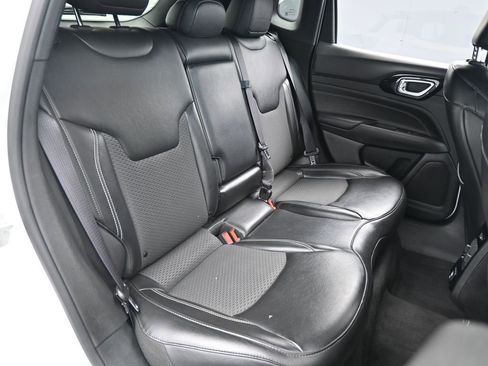 Used 2023 Jeep Compass Altitude image 42