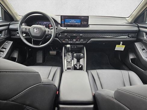 Used 2025 Honda Accord EX-L image 16