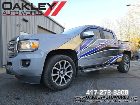 Used 2019 GMC Canyon Denali image 1