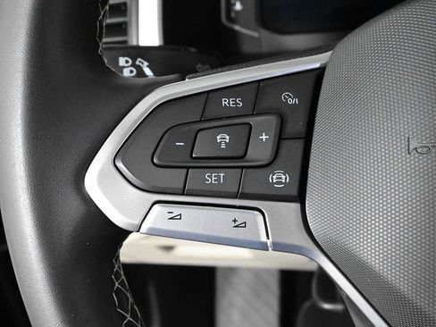 Certified 2023 Volkswagen Atlas SE w/ Panoramic Sunroof Package FWD image 23