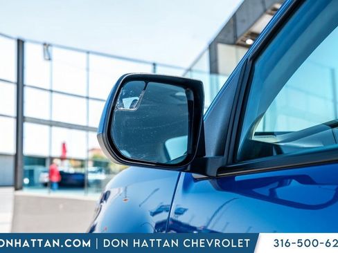 Used 2022 Chevrolet Colorado LT w/ Luxury Package AWD/4WD image 26
