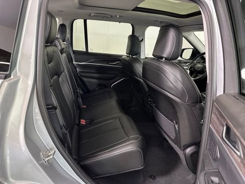 Used 2022 Jeep Grand Cherokee Limited 4xe w/ Luxury Tech Group II image 26