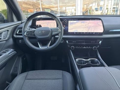 New 2026 Chevrolet Traverse LT w/ Enhanced Driving Package AWD/4WD image 21