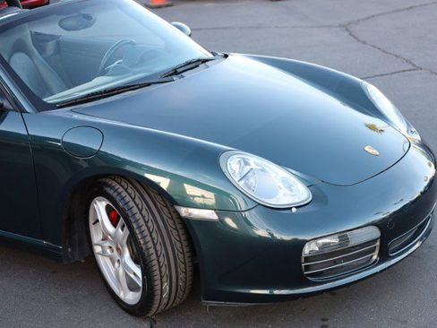 Used 2005 Porsche Boxster S image 10