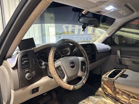 Used 2013 GMC Sierra 1500 SLE w/ Power Tech Package AWD/4WD image 5