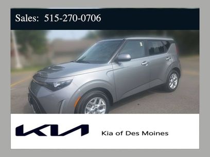 Certified 2025 Kia Soul LX