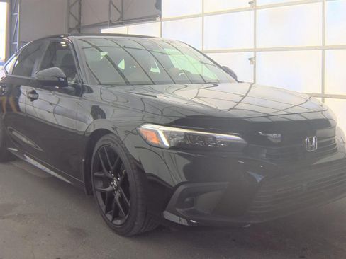 Used 2024 Honda Civic Sport image 4