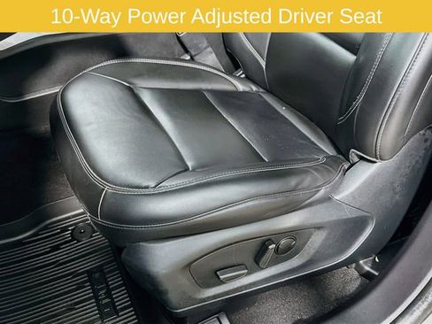 Certified 2023 Ford Explorer XLT w/ Equipment Group 202A AWD/4WD image 11