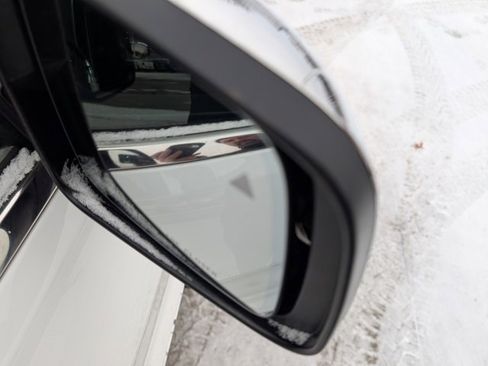 Used 2019 Jeep Grand Cherokee Limited image 29