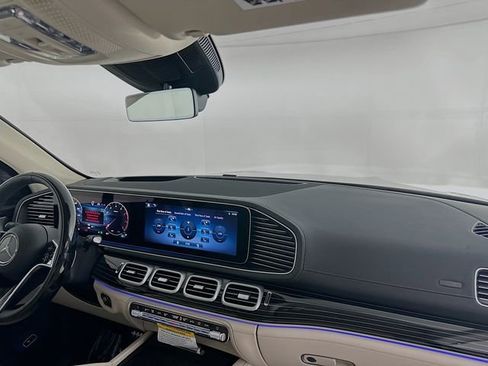 New 2026 Mercedes-Benz GLS 450 4MATIC image 31