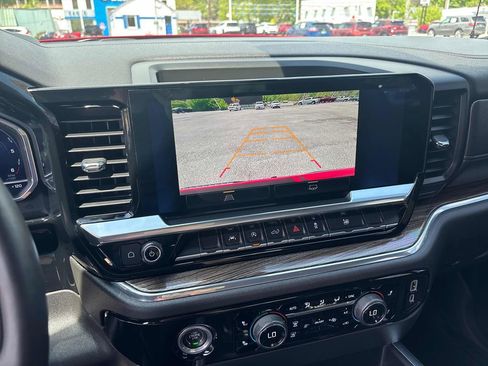 Used 2023 Chevrolet Silverado 1500 RST w/ Rally Edition AWD/4WD image 18