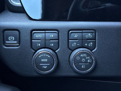 New 2026 Chevrolet Silverado 1500 LT Trail Boss w/ LT Trail Boss Premium Package image 27