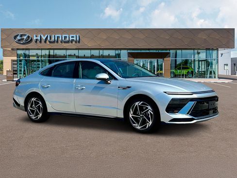 New 2024 Hyundai Sonata SEL w/ Convenience Package image 10