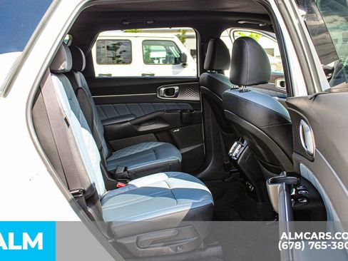 Used 2025 Kia Sorento SX Prestige AWD/4WD image 18