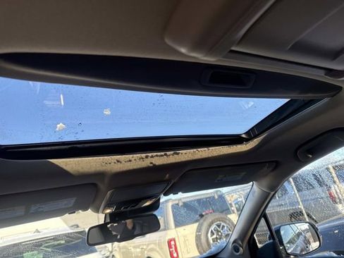 Used 2016 Honda Pilot Elite image 23