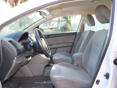 Used 2009 Nissan Sentra 2.0 w/ ABS Pkg image 17