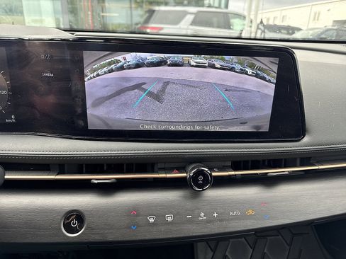 Certified 2023 Nissan Ariya AWD image 18