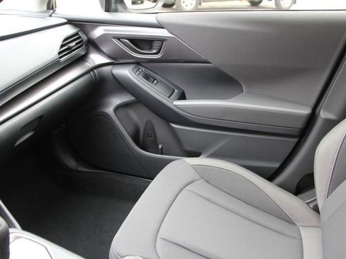 Certified 2025 Subaru Impreza 2.0i image 28