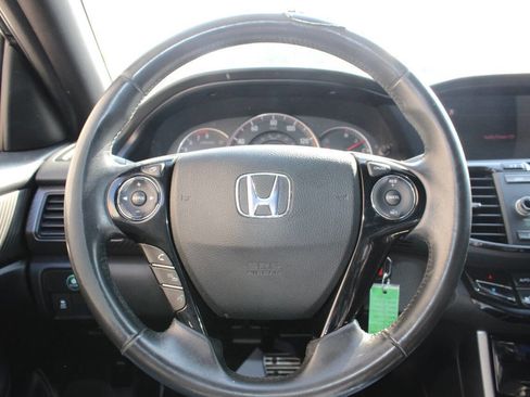 Used 2016 Honda Accord Sport image 21
