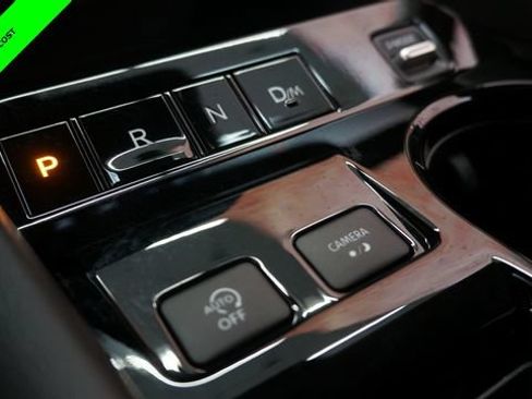Certified 2025 Nissan Murano SV AWD/4WD image 19