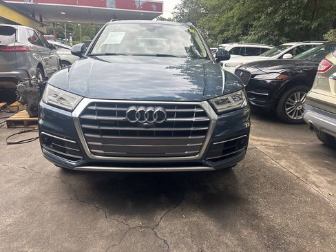 Used 2018 Audi Q5 Prestige AWD/4WD image 3