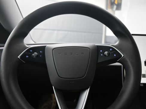 Used 2024 Tesla Model 3 image 10
