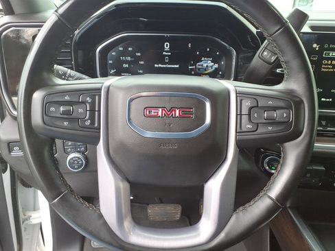 Used 2025 GMC Sierra 2500 SLT w/ SLT Convenience Package image 8