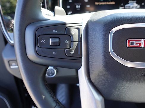 Used 2024 GMC Sierra 1500 Elevation image 42