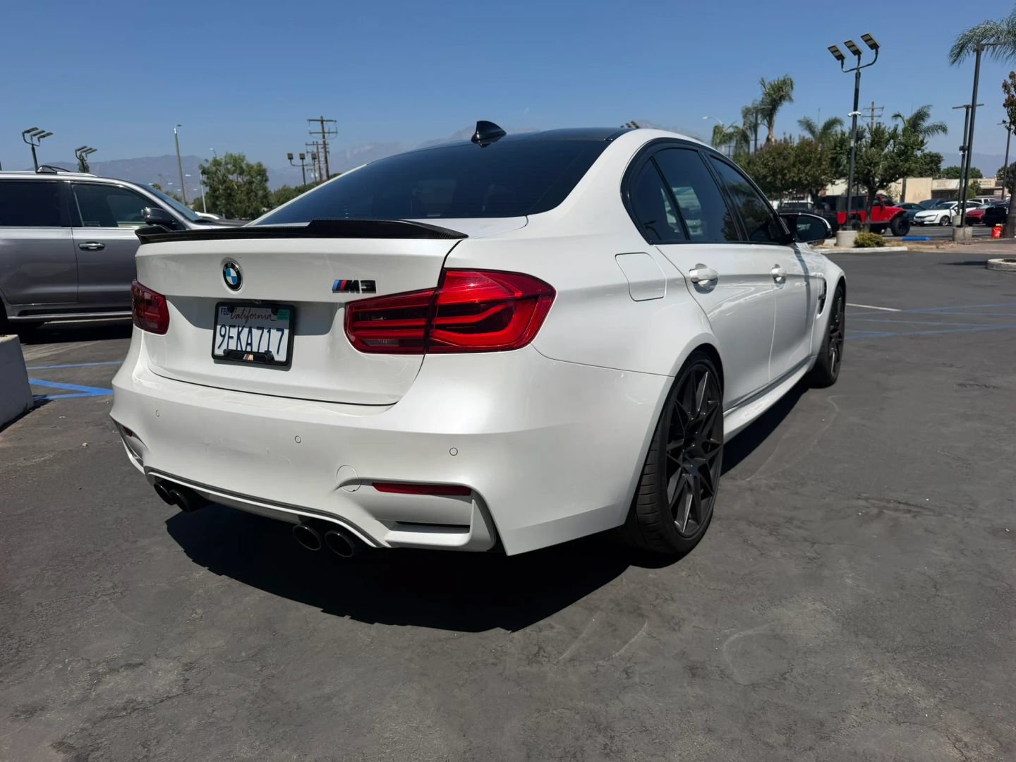 Used 2018 BMW M3 w/ Competition Package RWD image 6