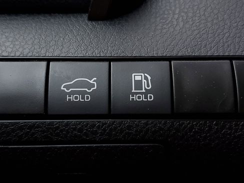 Used 2024 Toyota Camry SE image 30