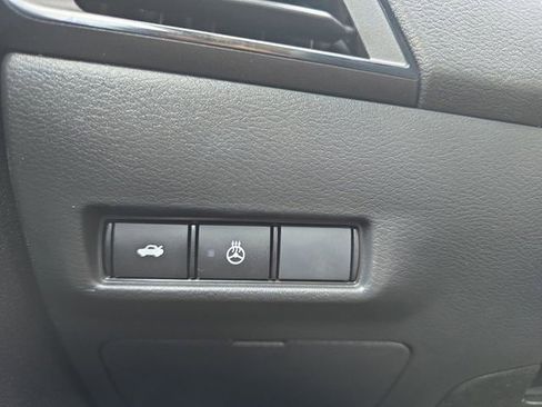 New 2026 Nissan Sentra SV FWD image 10
