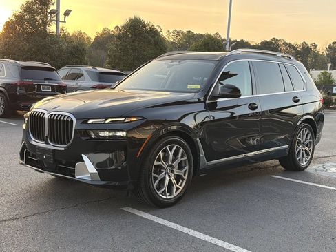 Used 2025 BMW X7 xDrive40i AWD/4WD image 7
