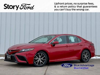 Used 2021 Toyota Camry SE w/ Cold Weather Package
