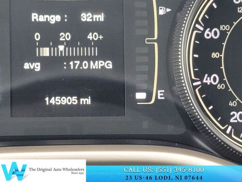 Used 2017 Jeep Cherokee Latitude w/ Safety/Convenience Group image 23